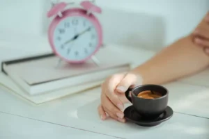 7 Kebiasaan Pagi Orang Sukses: Memulai Hari dengan Tujuan dan Energi