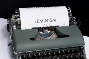 Feminisme di Era Modern: Masih Relevankah?
